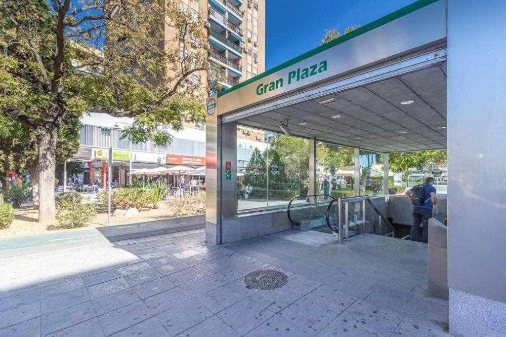 3 Apartamento En Estadio Sevilla 8 Plazas 3 Hab Y Metro Exterior foto